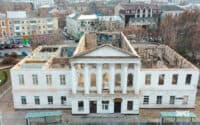 Прокуратура підозрює загиблого під час пожежі у Будинку Дворянського зібрання у підпалі