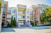 У школах та садочках Полтави обладнали місця для укриття