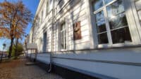 Плісняву на стінах школи №3 у Полтаві оброблятимуть за німецькою технологією