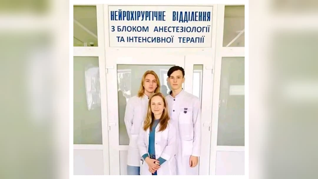 Студенти-волонтери
