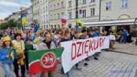 Полтавка стала співорганізаторкою маршу та концерту вдячності полякам у Варшаві