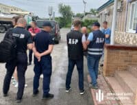 Посадовців лісгоспу на Полтавщині підозрюють у прикритті молокозаводу, який скидав відходи в річку та ліс