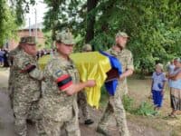 Відбулося прощання з молодим воїном Ярославом Сініченком з Полтавщини (ФОТО)