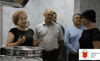 Схеми у закупівлях в освіті Полтави: СБУ проводить огляди на різних локаціях