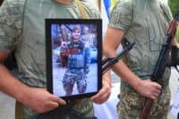 У Полтаві попрощалися з полеглим 22-річним офіцером Максимом Литовченком