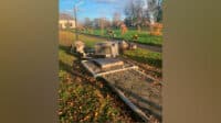 На Полтавщині п’яний водій зніс пам’ятник Миколі Гоголю