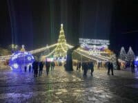 У Кременчуці вирішили встановлювати новорічну ялинку