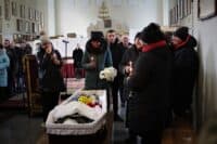 Полтава попрощалася з двома полеглими воїнами, які загинули під Бахмутом (ФОТО)