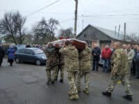На Полтавщині попрощалися з воїном Володимиром Колодним