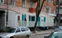 Нову прибудову в історичному центрі рибний ресторан назвав благоустроєм Полтави