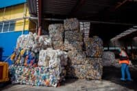 Що відбувається з вторинною сировиною у Полтаві
