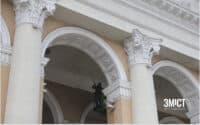 Розпочали ремонт фасаду полтавського театру імені Гоголя (ФОТО)