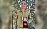 Володимир Зеленський нагородив воїна полтавської тероборони орденом Богдана Хмельницького