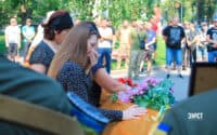 Найрідніші прощалися з молодим матросом, який загинув під час штурму ворожих позицій: Полтава провела героя у вічність