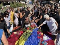 Мати Ігоря Тура зустріла сина, який навіки повернувся на Полтавщину на щиті