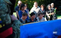 Останній шлях героя. Полтава прощалася з воїном, за життя якого пів року боролися лікарі