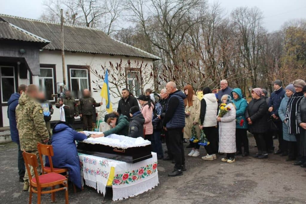 Артем Заболотний на щиті
