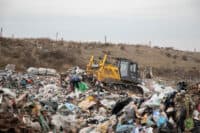 На Полтавщині утворили сміттєзвалище: місцеві скаржаться на непридатну до вживання воду