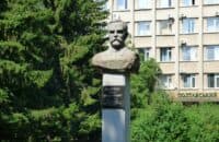 Сквер у Полтаві хочуть назвати на честь вченого-економіста Бориса Мартоса