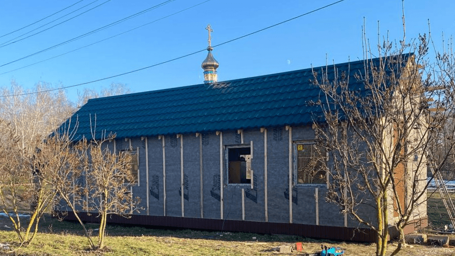 Будівництво церкви в Миргороді