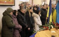 Полтава прощалася з двома захисниками, чиє життя передчасно обірвала війна (ФОТО)