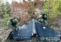 На місці падіння дронів можуть лишатися касетні боєприпаси – поліція Полтавщини