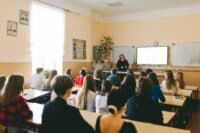 Оголосили дати літніх канікул у школах Полтавщини