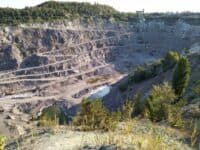 У Кременчуці обвалилися 30 тисяч кубометрів ґрунту в кар’єрі