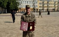 Президент вручив Іванові Чорному з Полтавщини його орден Героя України