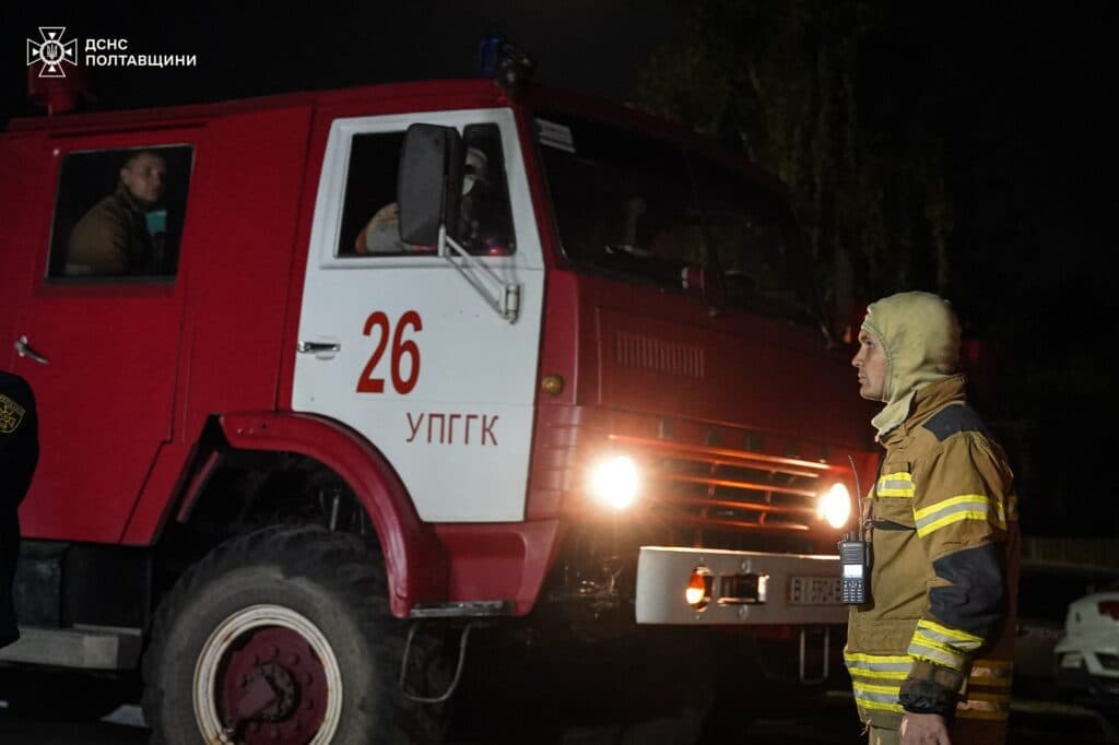 на Полтавщині евакуювали людей через пожежу