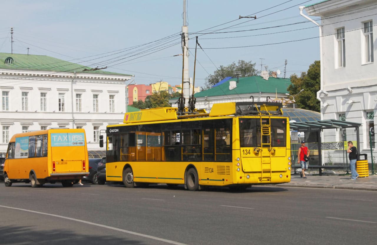 Тролейбуси у Полтаві