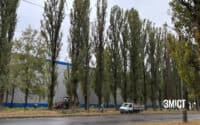 Невідомі пиляли дерева біля «Хіммашу» в Полтаві