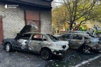 Після балістичного удару по цивільним у Кременчуці рятують людину й оцінюють збитки