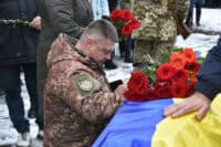 Остання путь воїна: на Полтавщині попрощалися з Віктором Солов’єм (ФОТО)