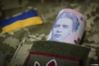Вилучені у доньки Мамая 412 тисяч доларів направлять на оборону України