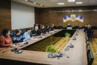 На Полтавщині обмежать виїзд посадовців за кордон