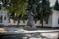 У Полтаві приберуть присвячені Петру І пам’ятники