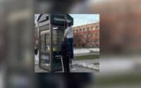 У Полтаві біля шкіл встановили МАФ з «одноразками»