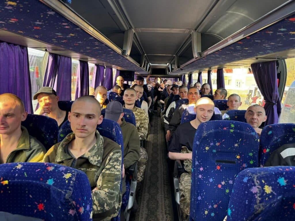 24-річний оборонець Маріуполя з Полтави Максим Тітаренко повернувся з полону