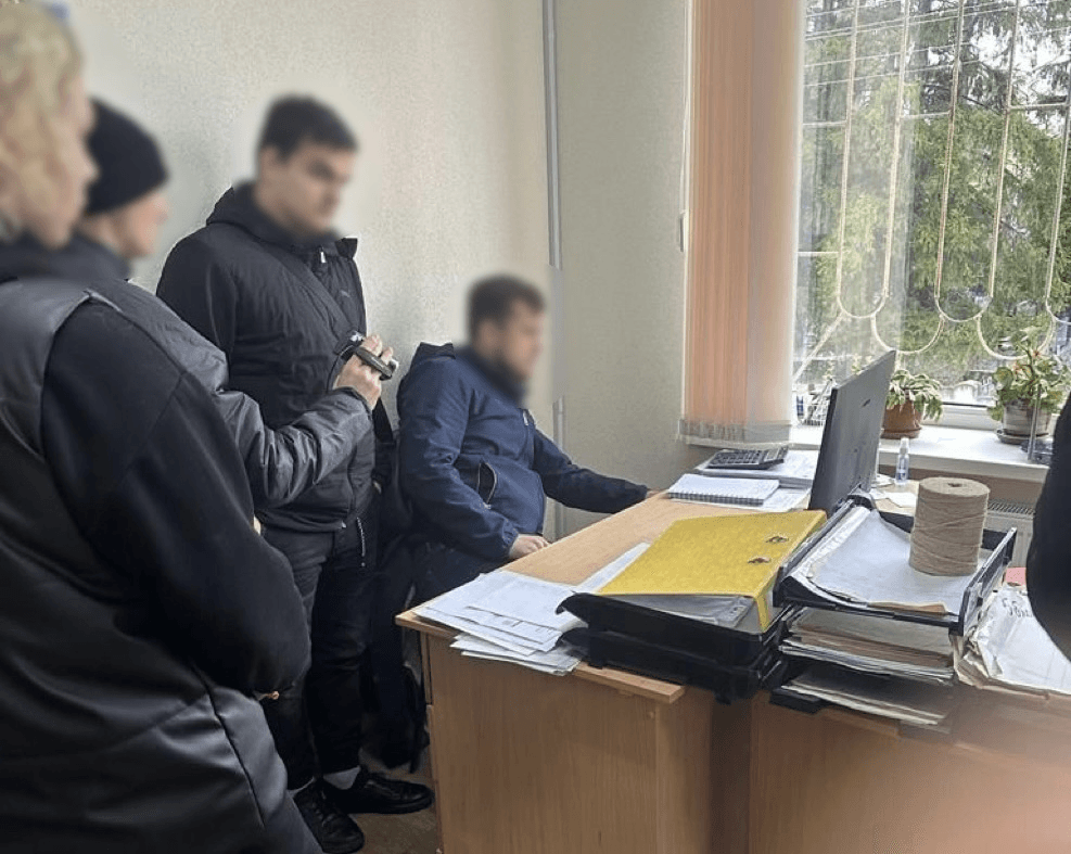 На фото - затримання Сергія Нечипоренка. 