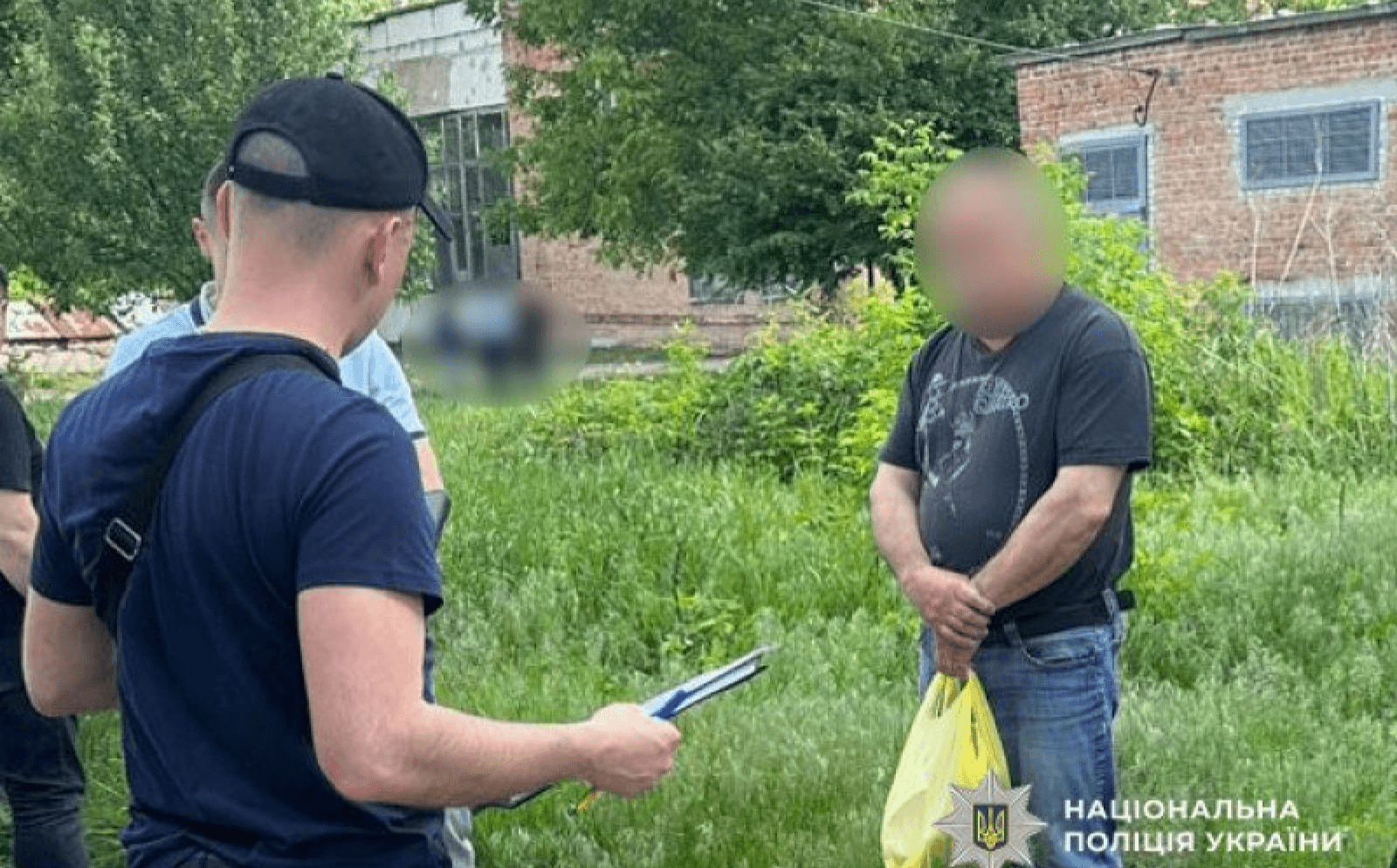 Затримання на хабарі.