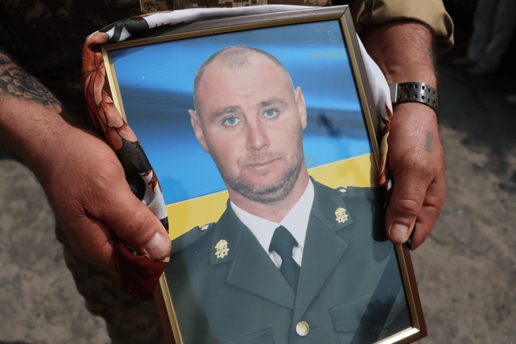 Воїном