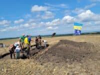Нові знахідки археологів на Полтавщині: що зберігали укріплення Більського городища