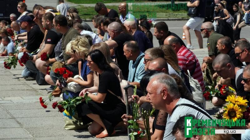 Героїв сержанта Богдана Манька та солдата Андрія Романенка провели у вічність на Полтавщині