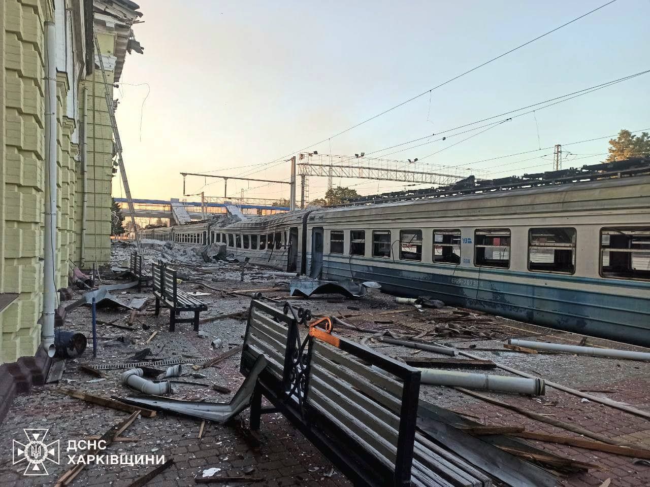 Ілюстративне фото. Наслідки обстрілу Лозової