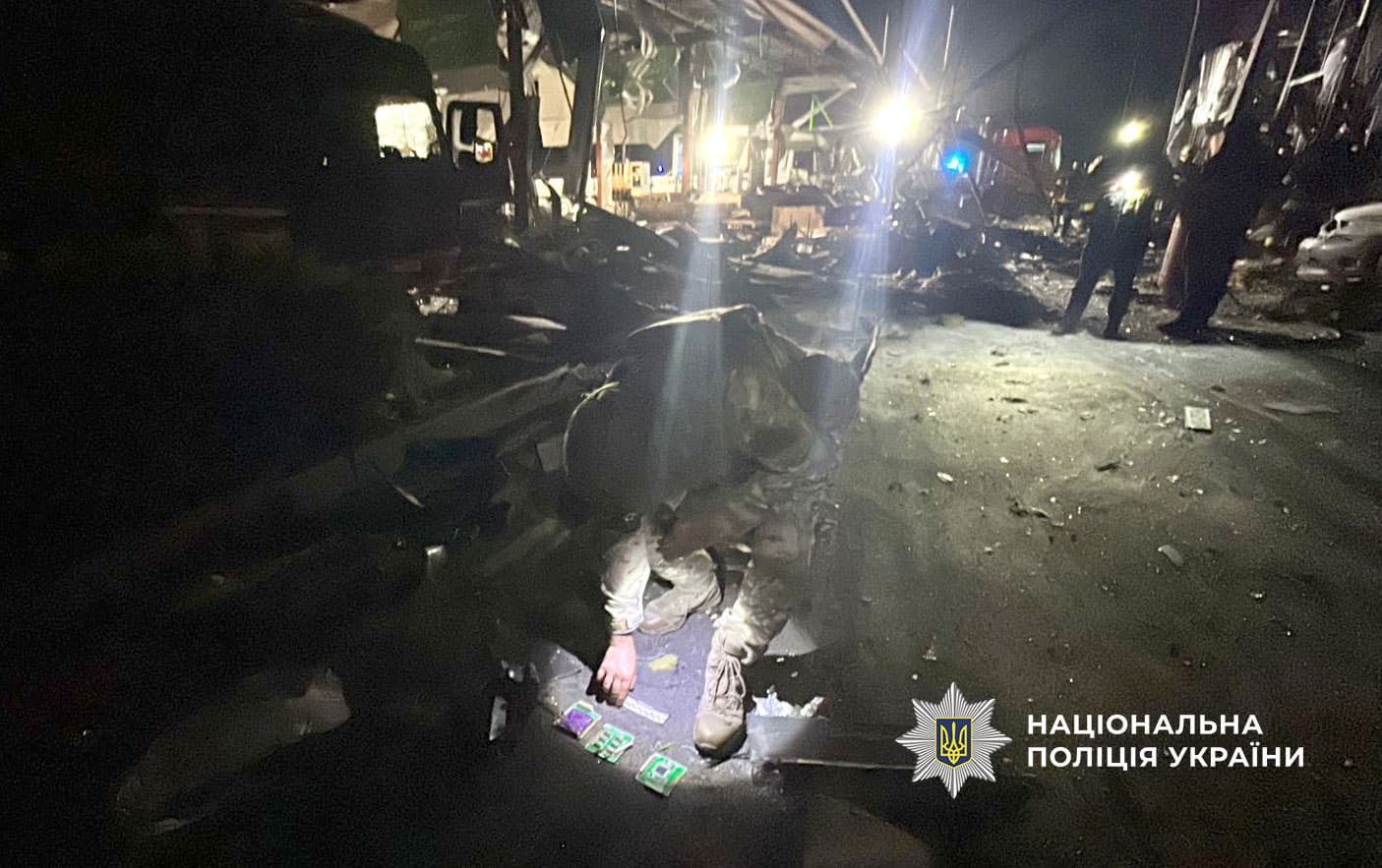 Збір доказів на місці обстрілу під Полтавою