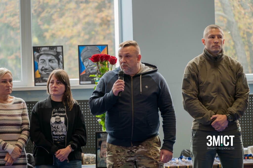 Вільна боротьба у Полтаві: фоторепортаж зі змагань на честь Дмитра Семки та Артема Шанди (ФОТО)
