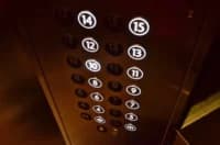 У Полтаві почали обстежувати ліфти