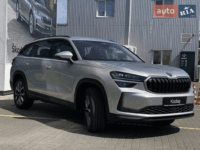 Два нових Skoda Kodiaq за понад 2 мільйони гривень полтавські депутати передали на потреби суддів