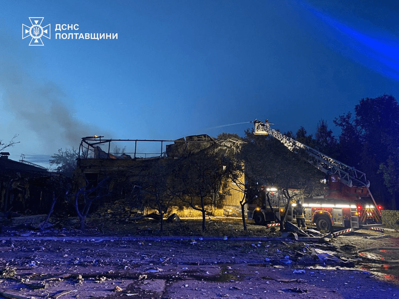 Ілюстративне фото. Ліквідація наслідків обстрілу